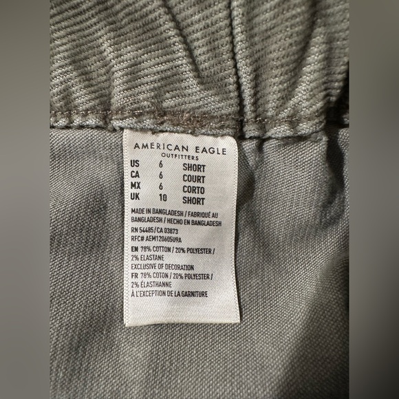 American Eagle Outfitters Charcoal Mini Skirt - Picture 4 of 4